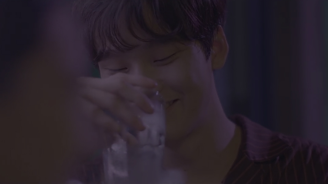 'Dilemma' MV 映像