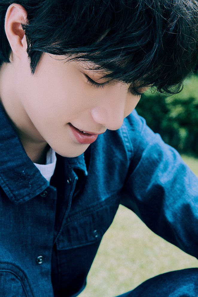 AR-Beomgyu; Photo of TOMORROW X TOGETHER member BEOMGYU.