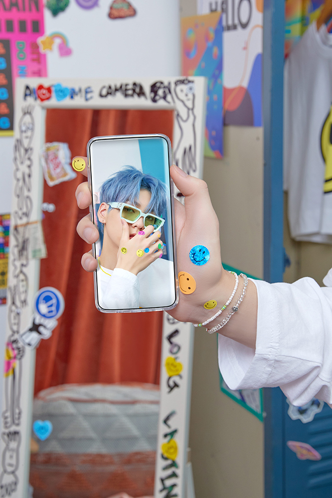 R-Soobin; Photo of TOMORROW X TOGETHER member SOOBIN.