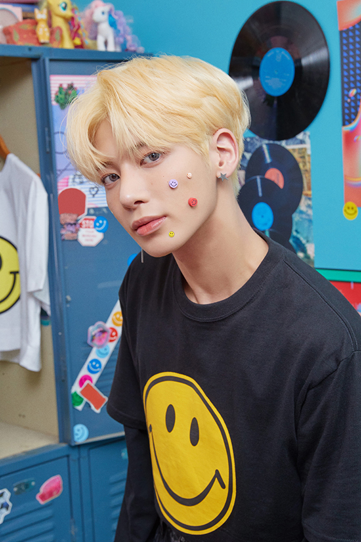 R-Taehyun; Photo of TOMORROW X TOGETHER member TAEHYUN.