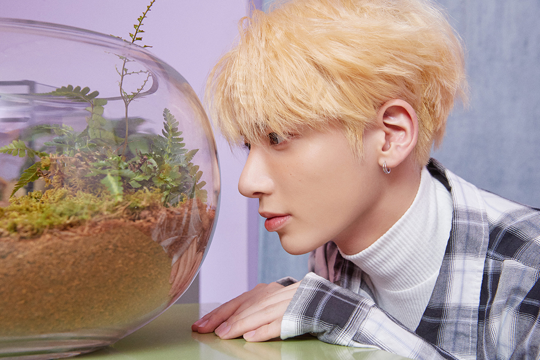 R-Taehyun; Photo of TOMORROW X TOGETHER member TAEHYUN.