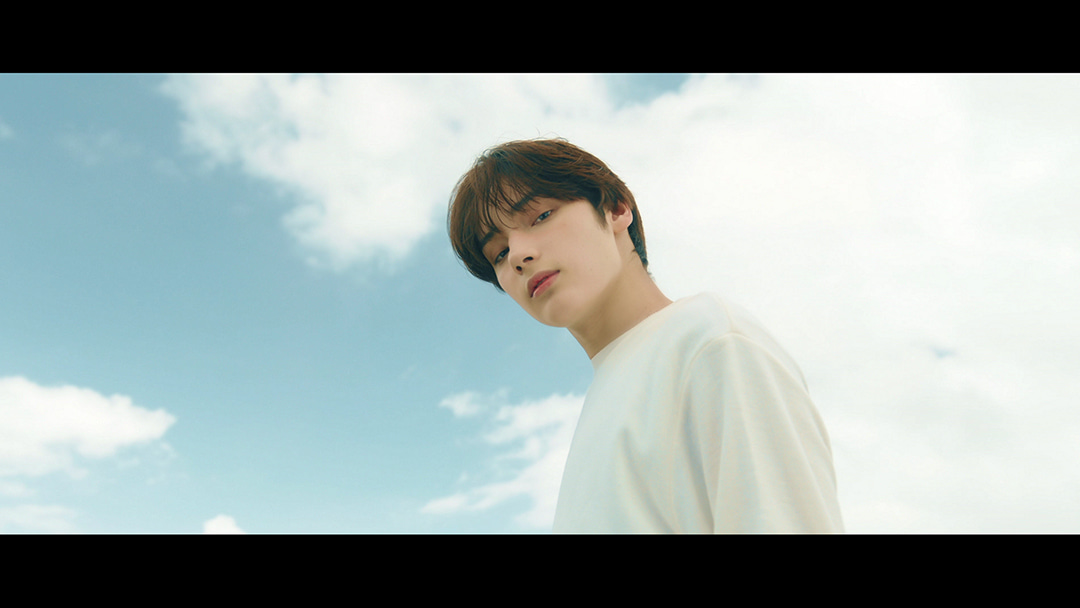 'Blue Hour' MV TEASER - HUENINGKAI Video
