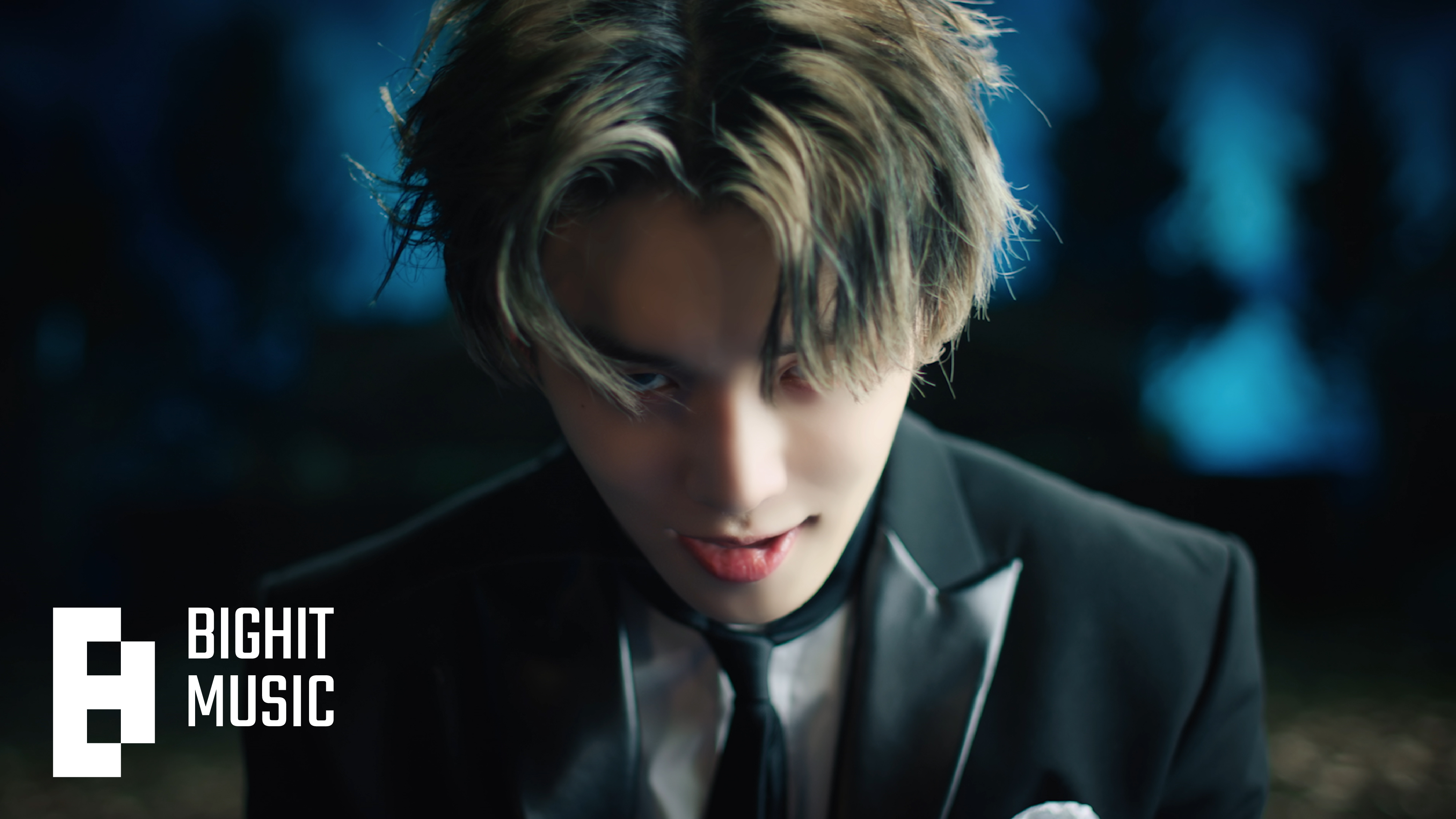 'Good Boy Gone Bad' Official MV