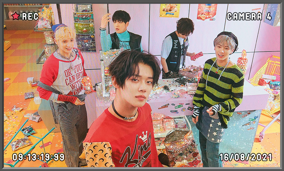 TOMORROW X TOGETHER Member YEONJUN's Photo'