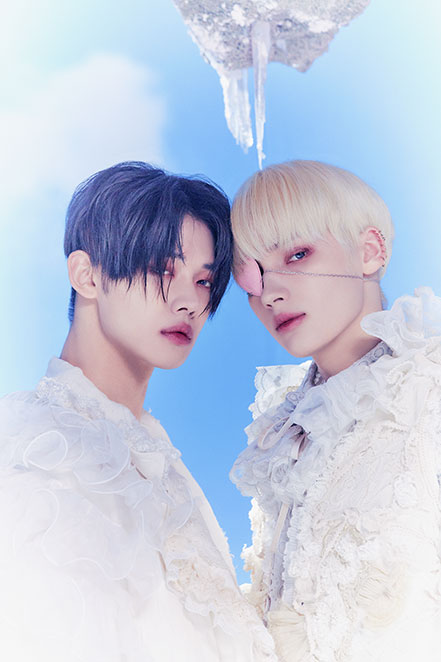 TOMORROW X TOGETHER 멤버 휴닝카이의 사진입니다.