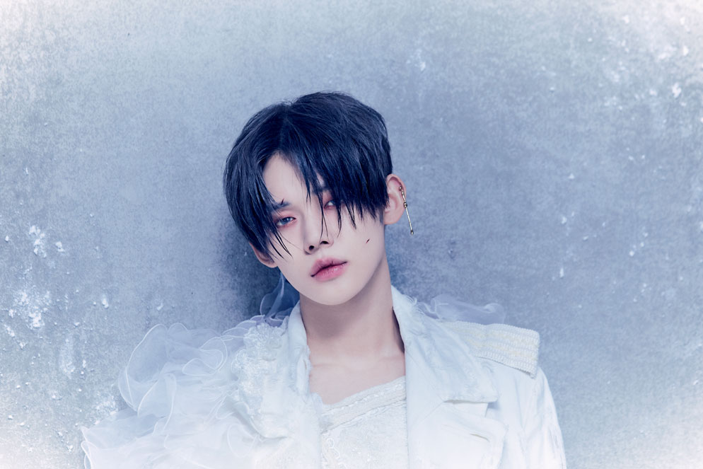 TOMORROW X TOGETHER 멤버 연준의 사진입니다.