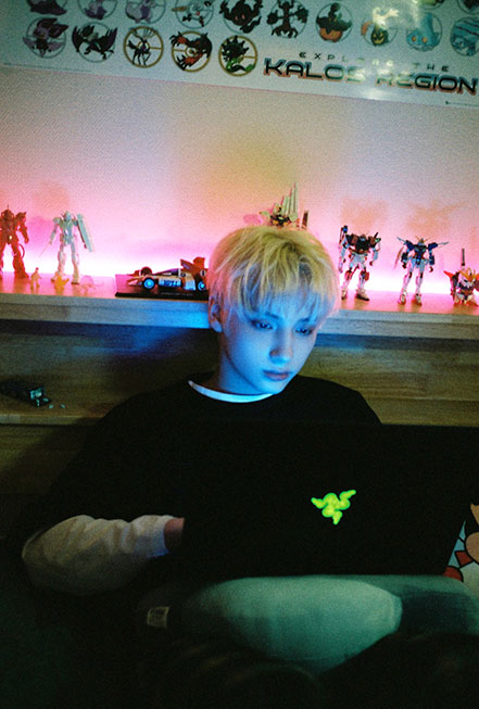 TOMORROW X TOGETHER 멤버 휴닝카이의 사진입니다.