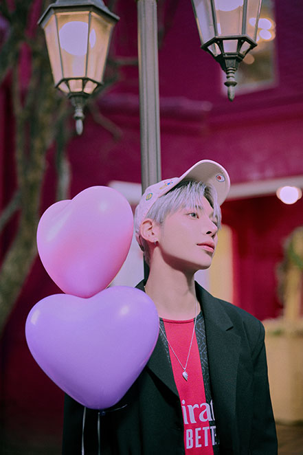 TOMORROW X TOGETHER 멤버 태현의 사진입니다.