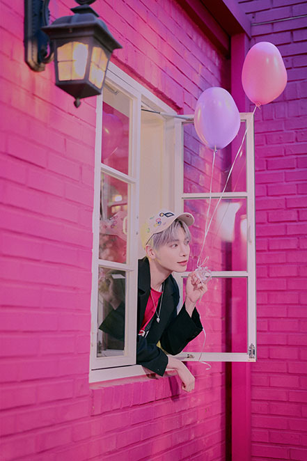 TOMORROW X TOGETHER 멤버 태현의 사진입니다.